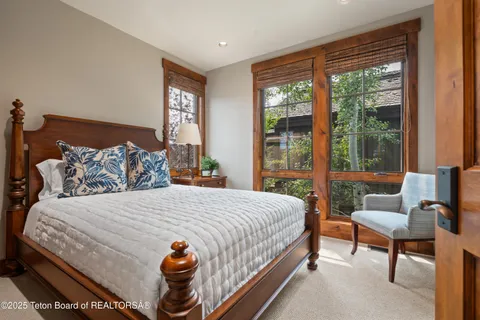 $2,685,000 | 565 Woodland Star Drive, Driggs, ID 83422