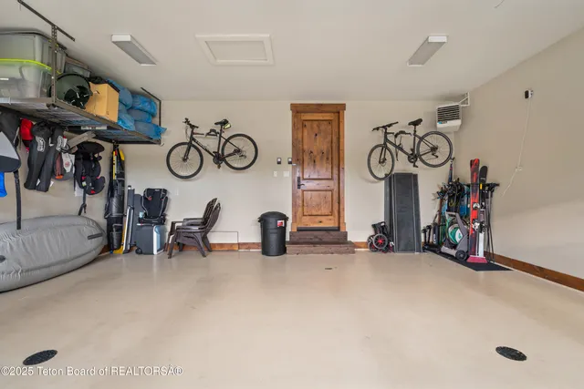 $2,685,000 | 565 Woodland Star Drive, Driggs, ID 83422