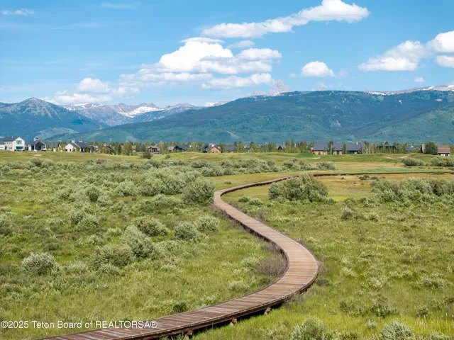 $2,685,000 | 565 Woodland Star Drive, Driggs, ID 83422