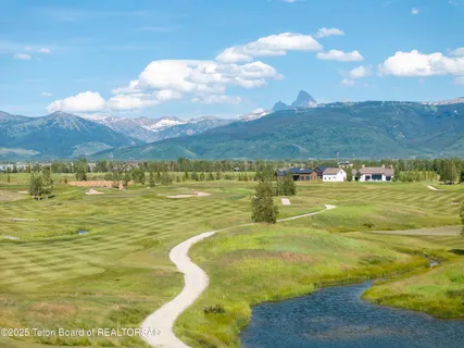 $2,685,000 | 565 Woodland Star Drive, Driggs, ID 83422