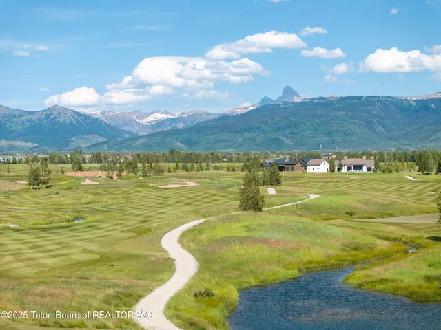 $2,685,000 | 565 Woodland Star Drive, Driggs, ID 83422