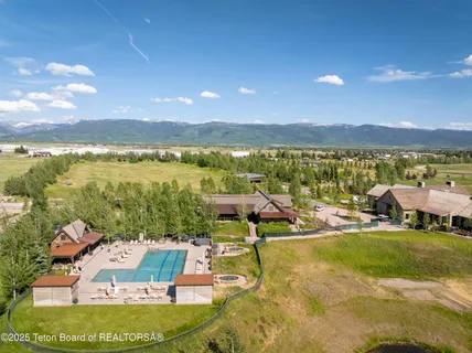 $2,685,000 | 565 Woodland Star Drive, Driggs, ID 83422