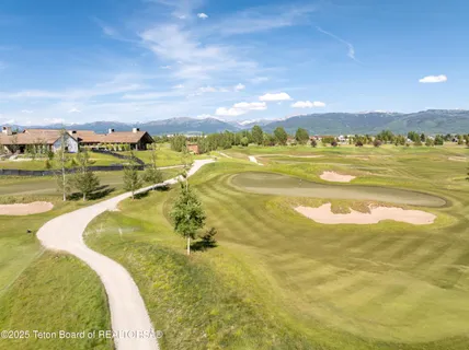 $2,685,000 | 565 Woodland Star Drive, Driggs, ID 83422