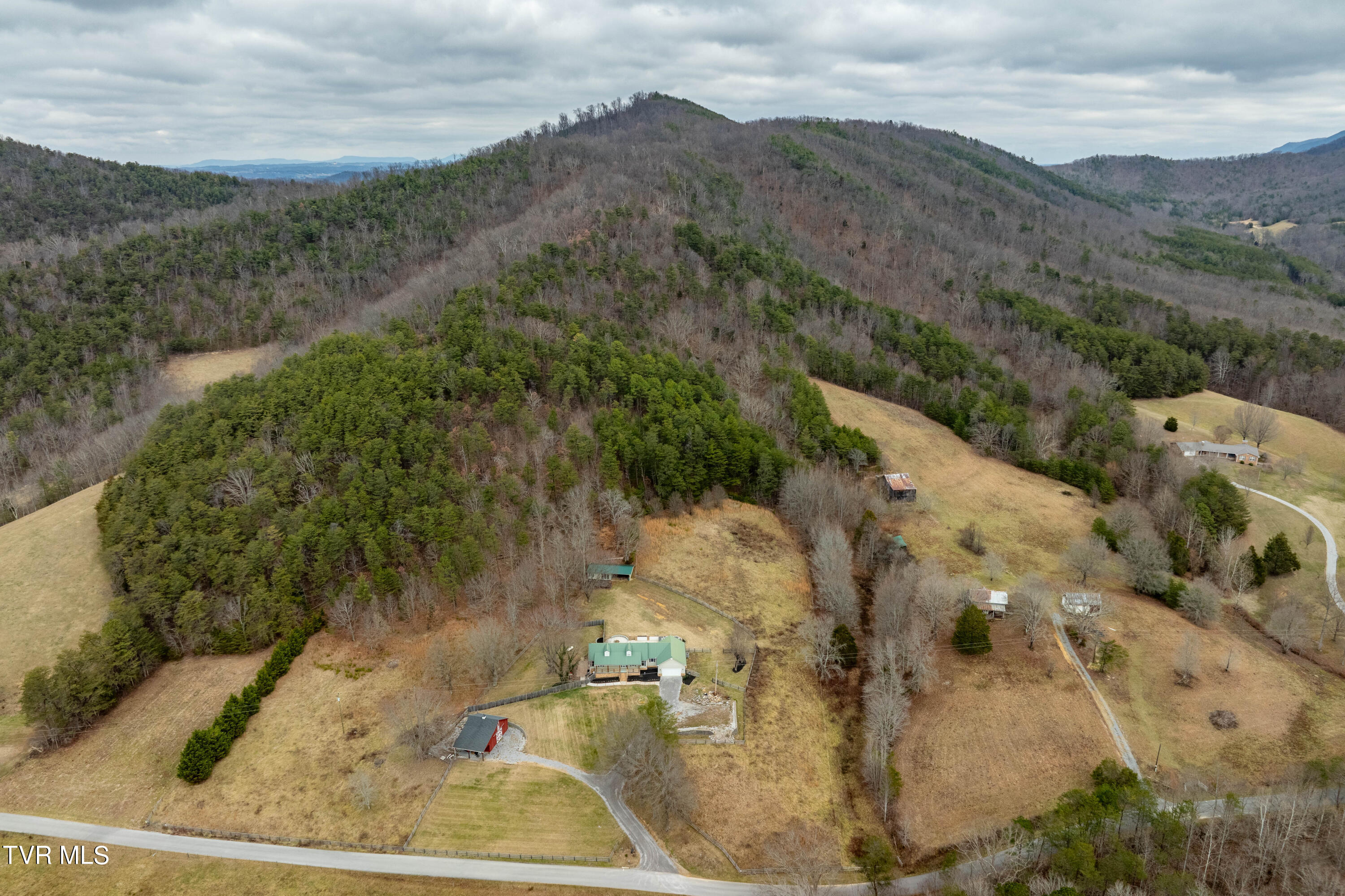 3290 Kelley Gap Road Greeneville, TN 37743 - Photo 54 of 82 3290 Kelley Gap Rd. (1 of 98)