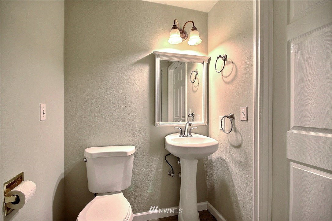 14830 Southeast 181st Street Renton, WA 98058 - Photo 11 of 25