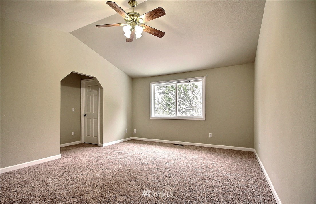 14830 Southeast 181st Street Renton, WA 98058 - Photo 17 of 25