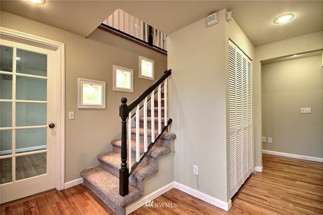 14830 Southeast 181st Street Renton, WA 98058 - Photo 4 of 25