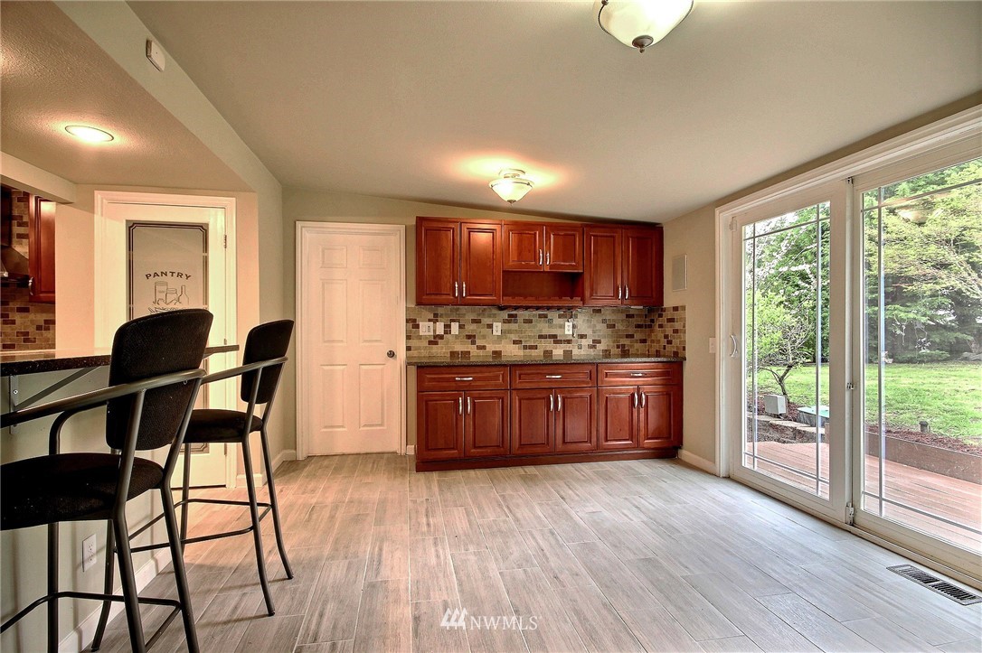 14830 Southeast 181st Street Renton, WA 98058 - Photo 10 of 25