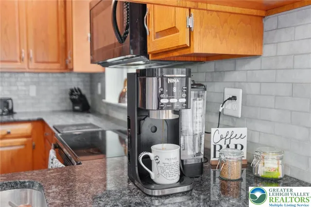 $5,000 | 1505-1509 Hamilton Street, Unit 2, Allentown, PA 18102