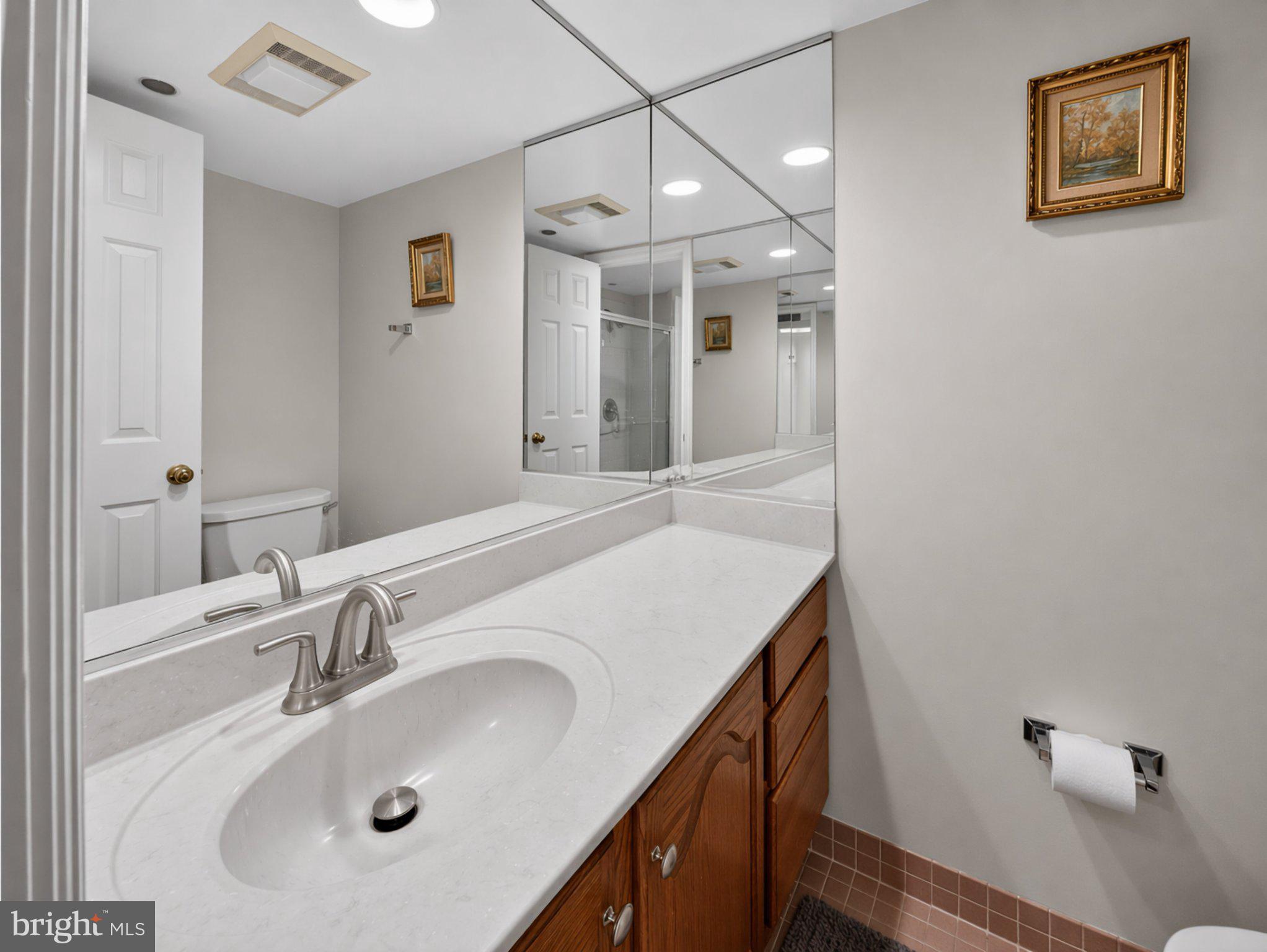 1301 North Courthouse Road, Unit 1803 Arlington, VA 22201 - Photo 21 of 35 Elegant Powder room.