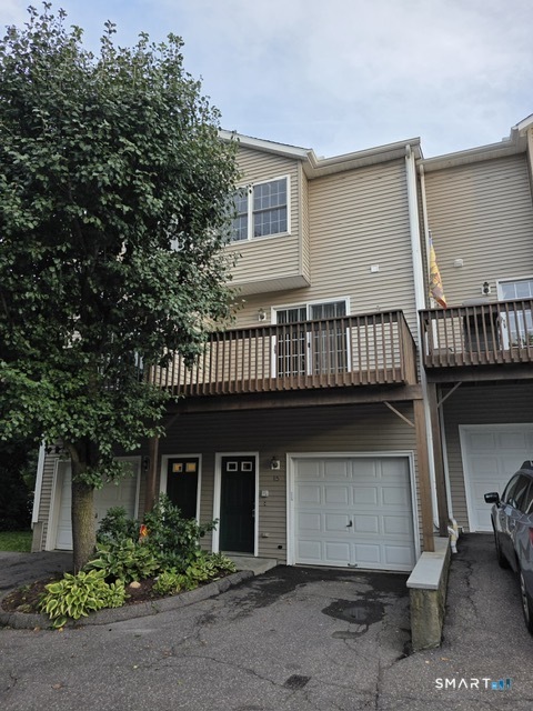 39 Coram Road, Unit 15 Shelton, CT 06484 - Photo 1 of 11 Gallery Image 1