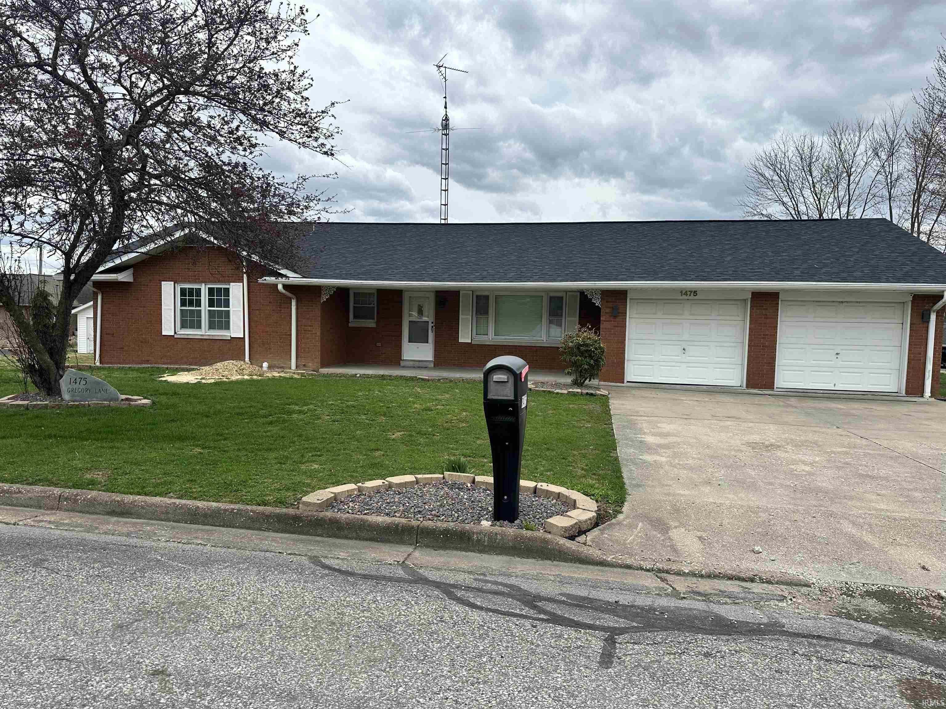 1475 Gregory Lane Jasper, IN 47546 - Photo 1 of 35
