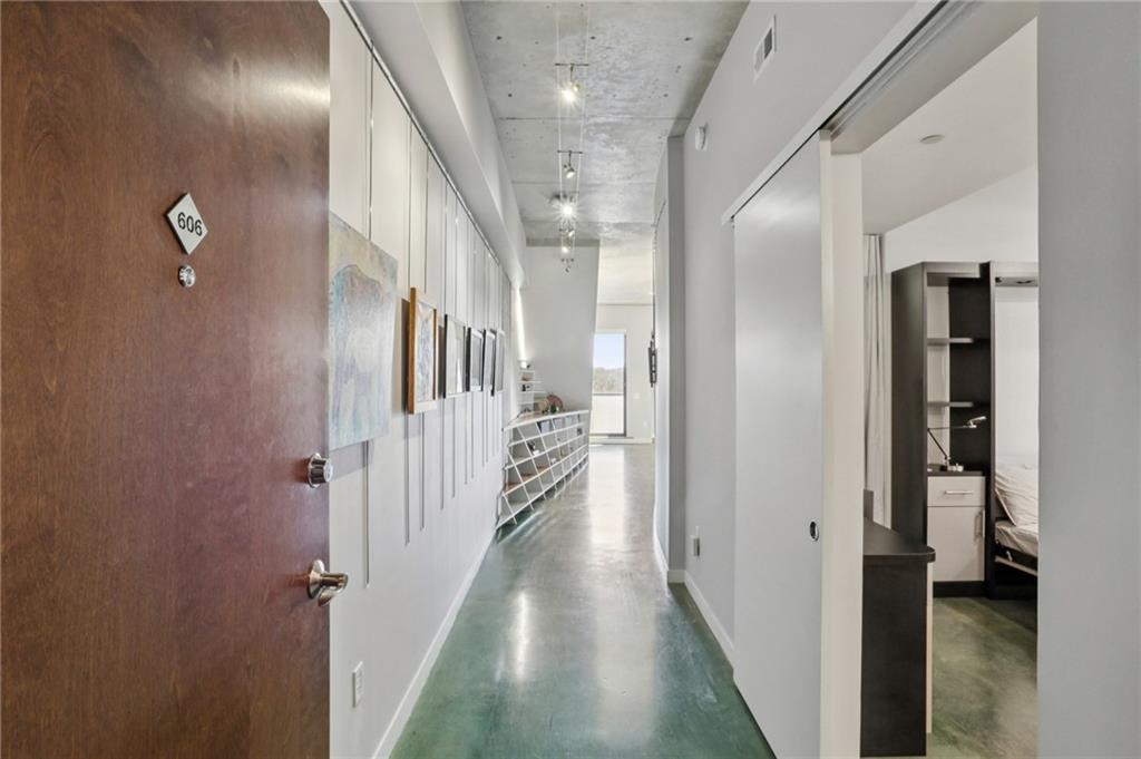 335 West Ponce De Leon Avenue, Unit 606 Decatur, GA 30030 - Photo 5 of 43 Gallery Image 5