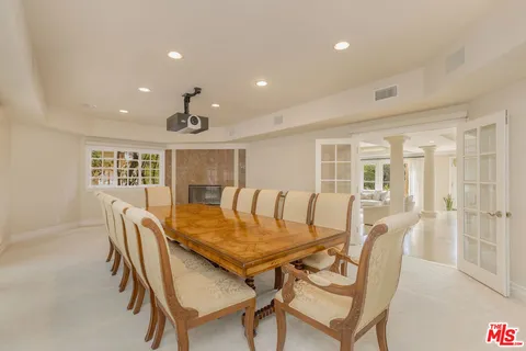 $8,500,000 | 1922 Bel Air Road, Los Angeles, CA 90077