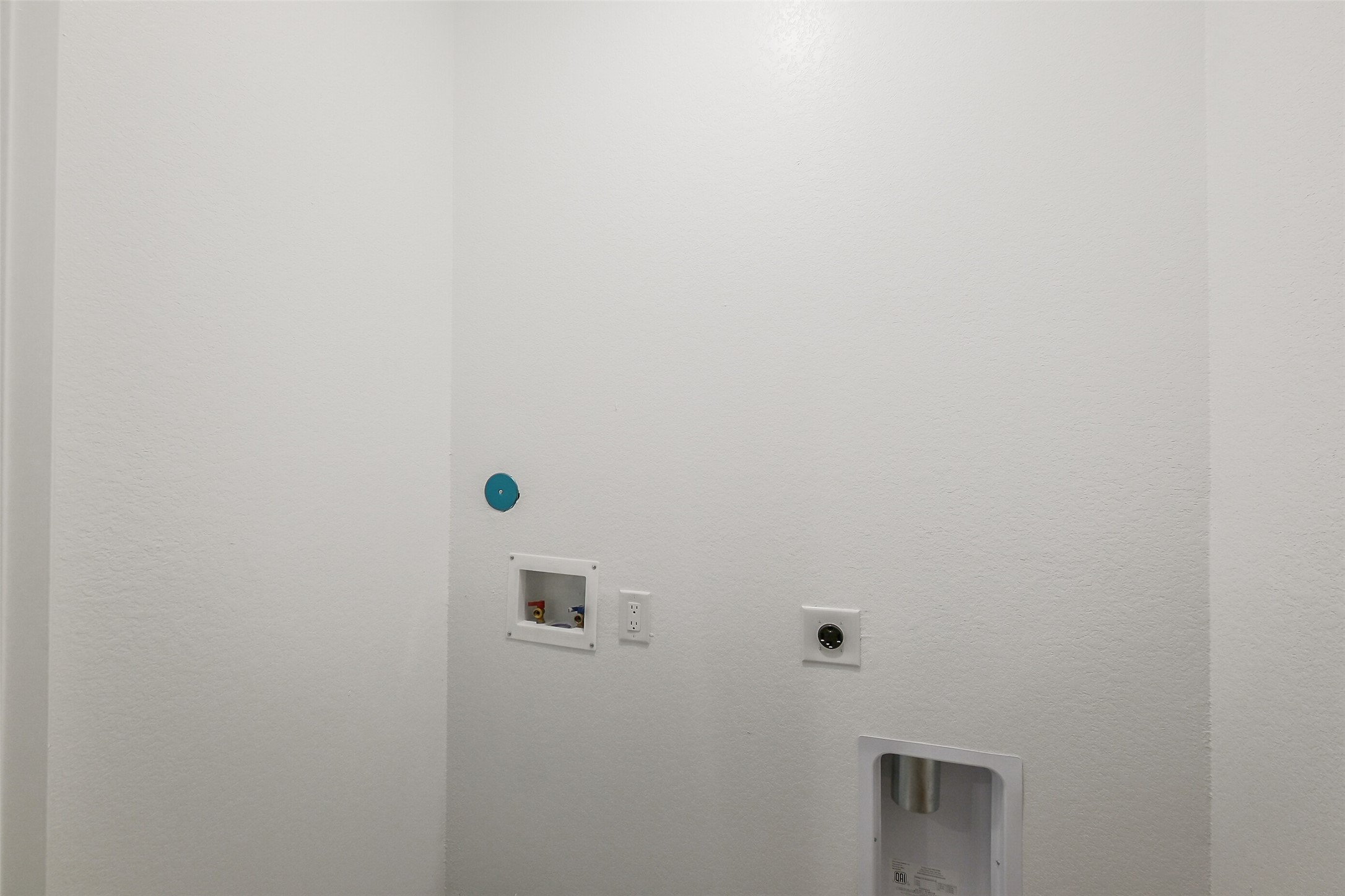 6411 Paris Street Houston, TX 77021 - Photo 23 of 33 a view of a room