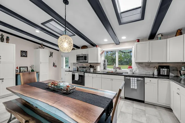 $989,000 | 7262 Toogoodoo Road, Meggett, SC 29449