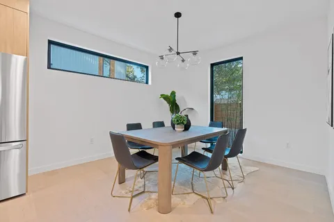 $1,500,000 | 2704 Canterbury Street, Unit A, Austin, TX 78702