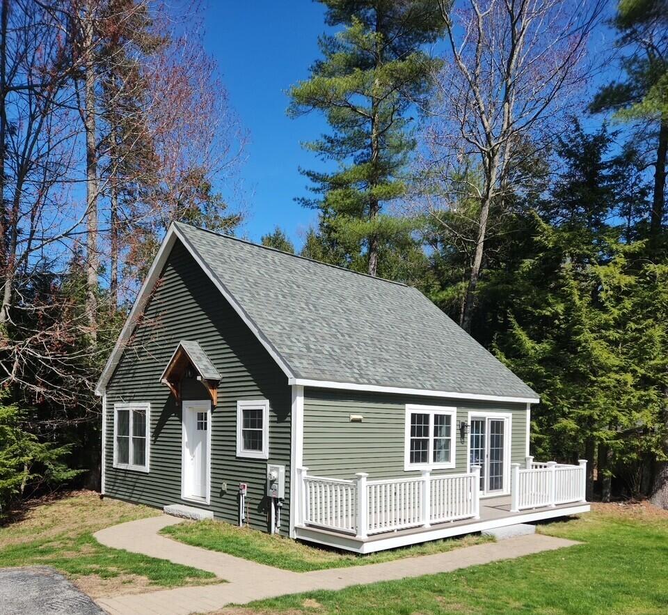 320 Holmes Road Scarborough, ME 04074 - Photo 31 of 39 ADU Exterior Porch