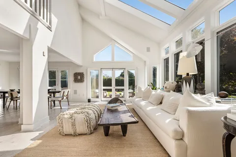 176 Sayre's Path, Wainscott, NY 11975