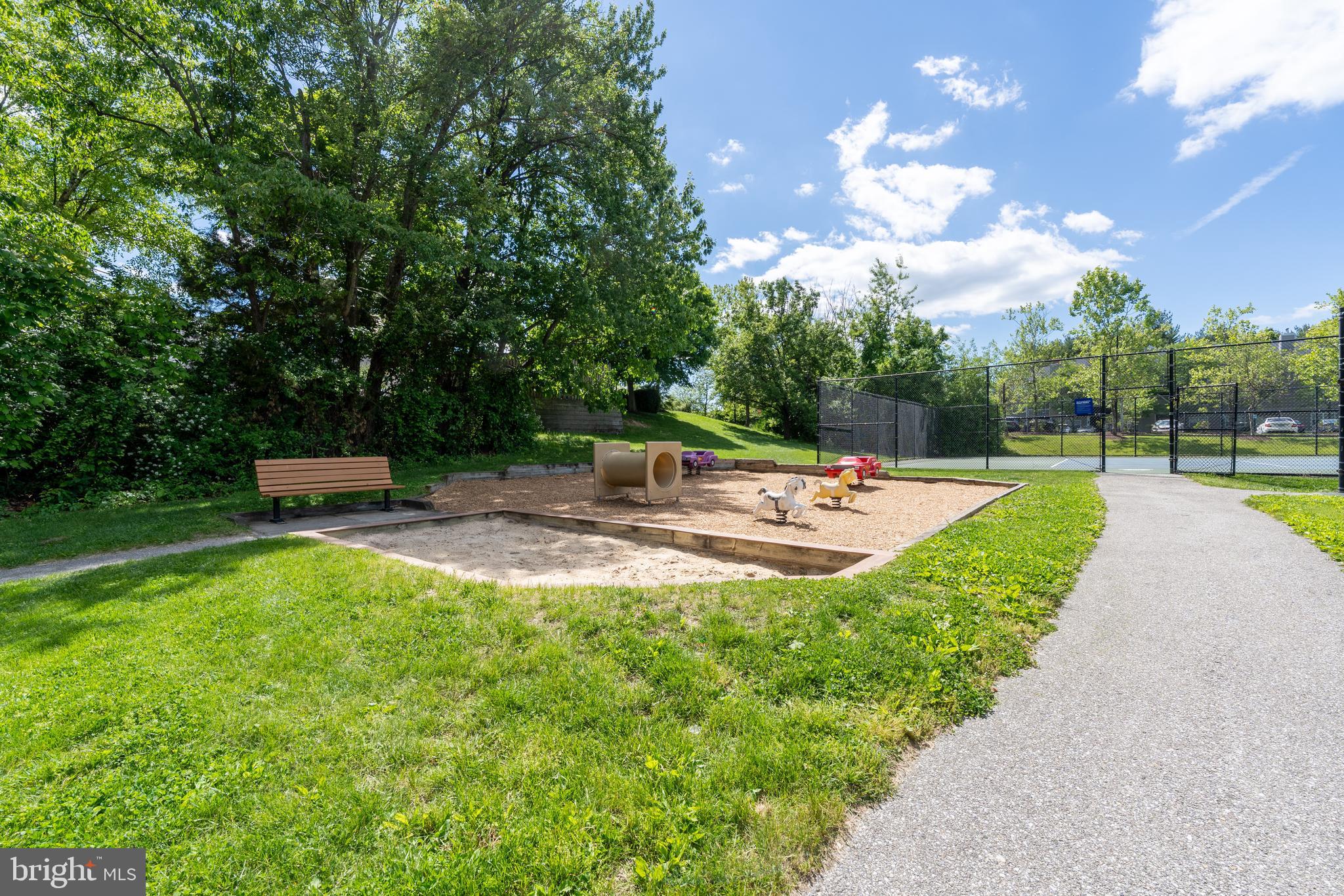 9060 Gracious End Court, Unit 301 Columbia, MD 21046 - Photo 23 of 25