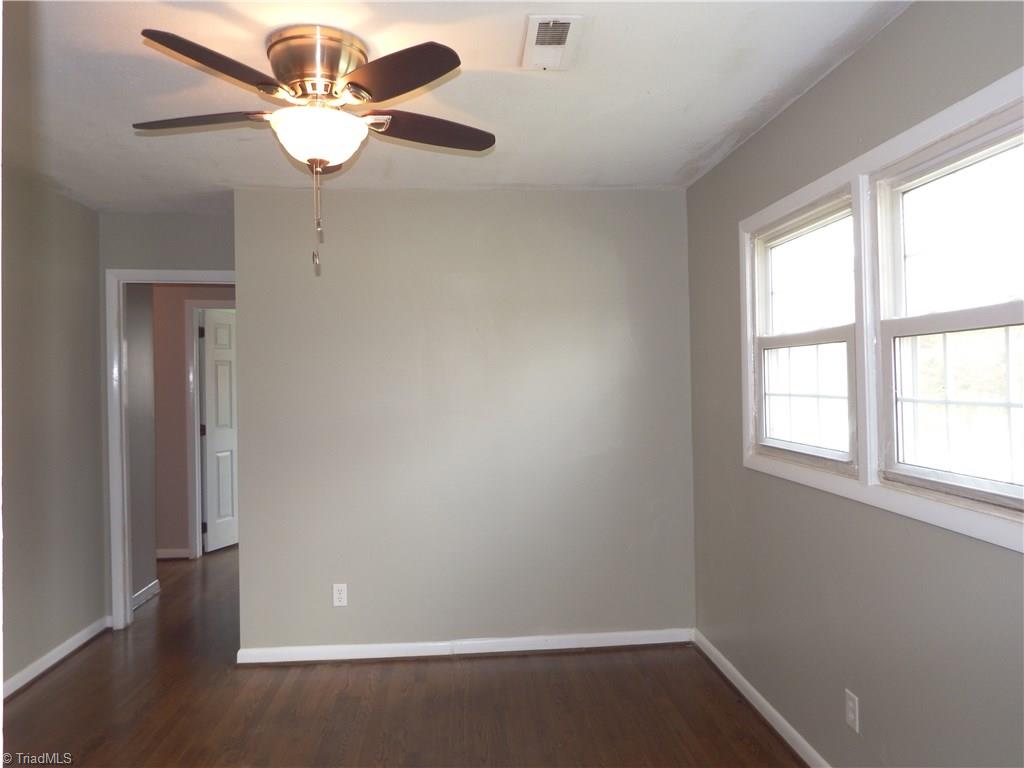 3235 Wide Country Road Pfafftown, NC 27040 - Photo 5 of 17 Den or Formal Dining Room - Your Choice!