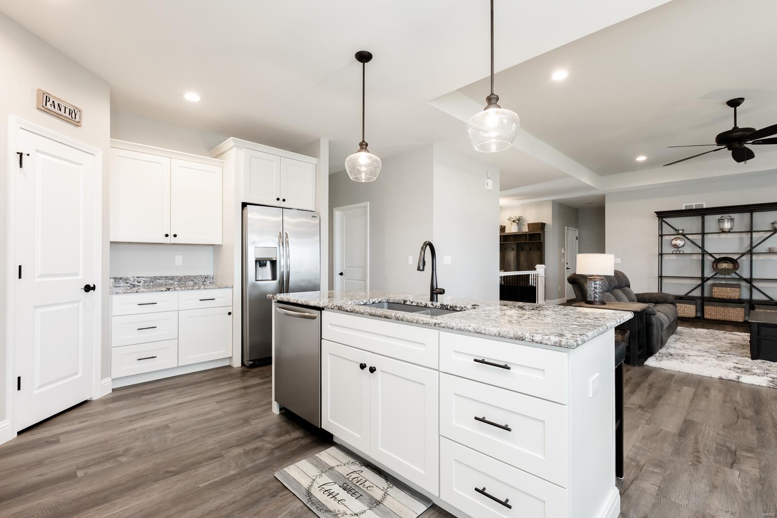 812 Green Jacket Way O'Fallon, IL 62269 - Photo 13 of 43