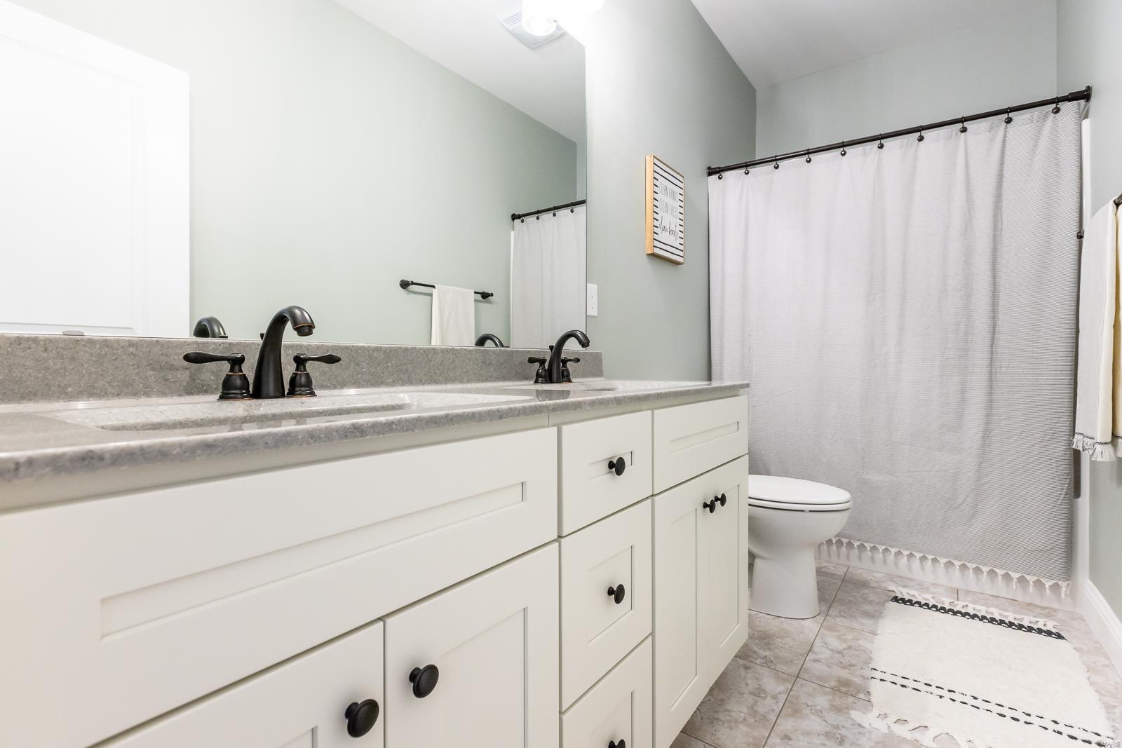 812 Green Jacket Way O'Fallon, IL 62269 - Photo 18 of 43