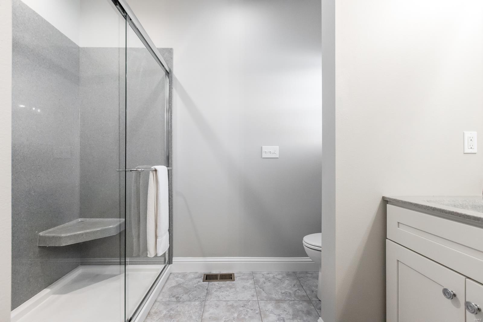 812 Green Jacket Way O'Fallon, IL 62269 - Photo 25 of 43