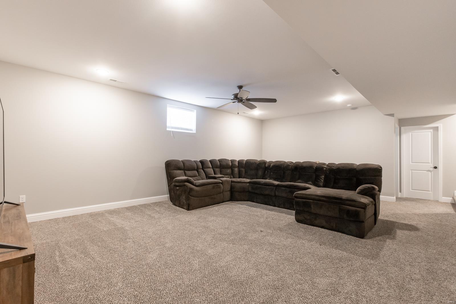 812 Green Jacket Way O'Fallon, IL 62269 - Photo 29 of 43