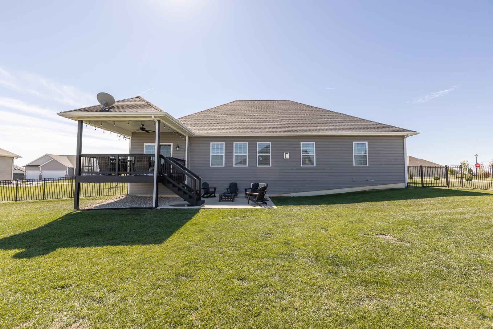 812 Green Jacket Way O'Fallon, IL 62269 - Photo 35 of 43