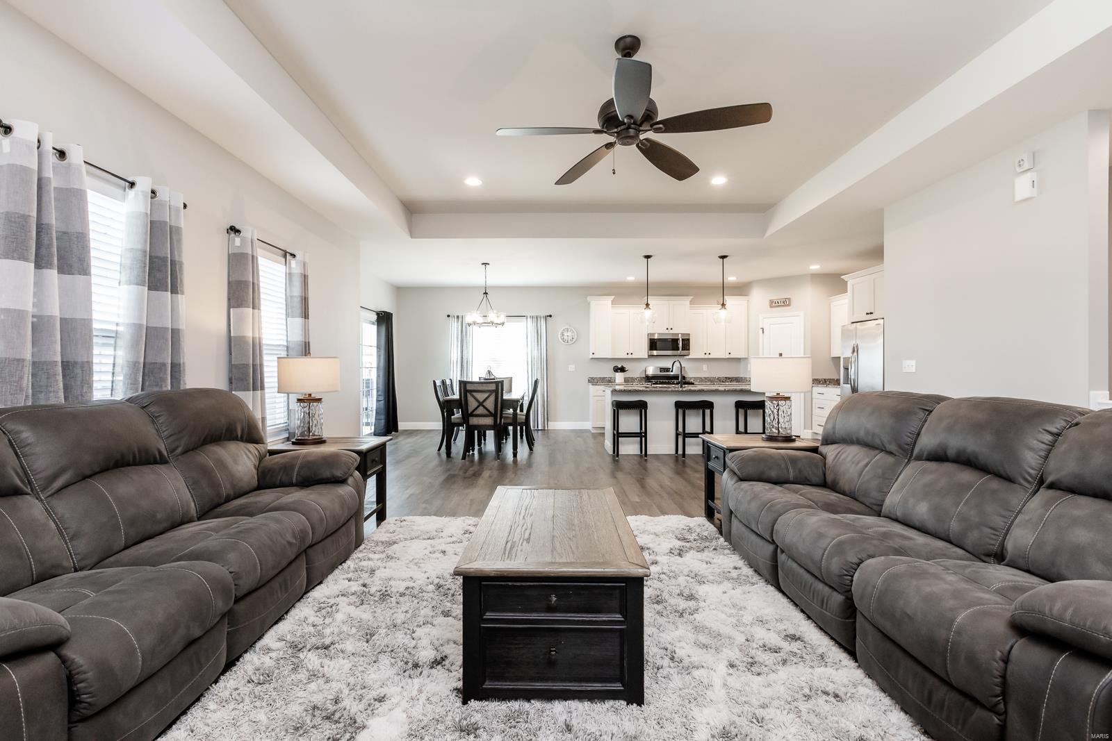 812 Green Jacket Way O'Fallon, IL 62269 - Photo 8 of 43