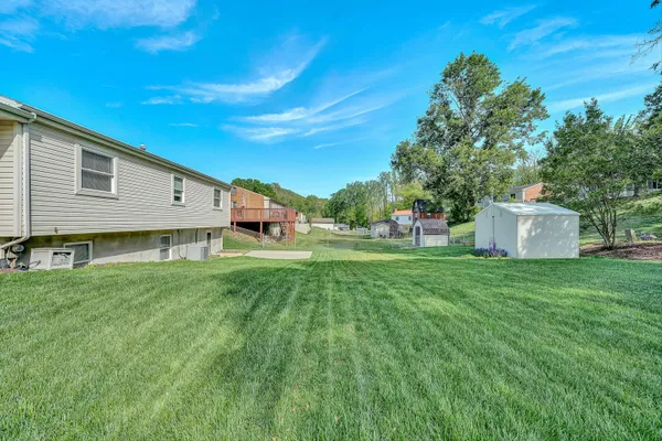 $299,950 | 3026 Pebble Drive, Roanoke, VA 24014