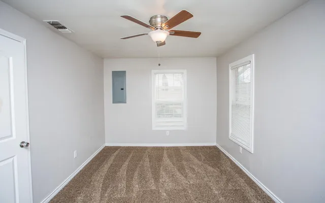 $89,900 | 755 West Knox Street, Slaton, TX 79364