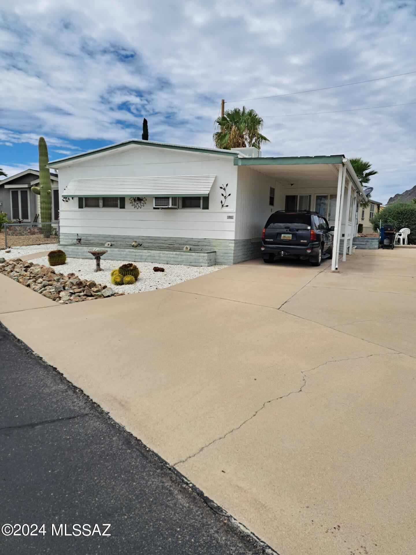 5408 West Box R Street Tucson, AZ 85713 - Photo 2 of 22 5408 W Box R St