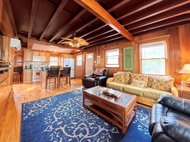 $990,000 | 434 Vermont Avenue, Daytona Beach, FL 32118