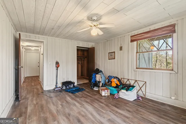 $400,000 | 452 East Sugarbush Drive, Dillard, GA 30537