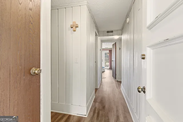 $400,000 | 452 East Sugarbush Drive, Dillard, GA 30537