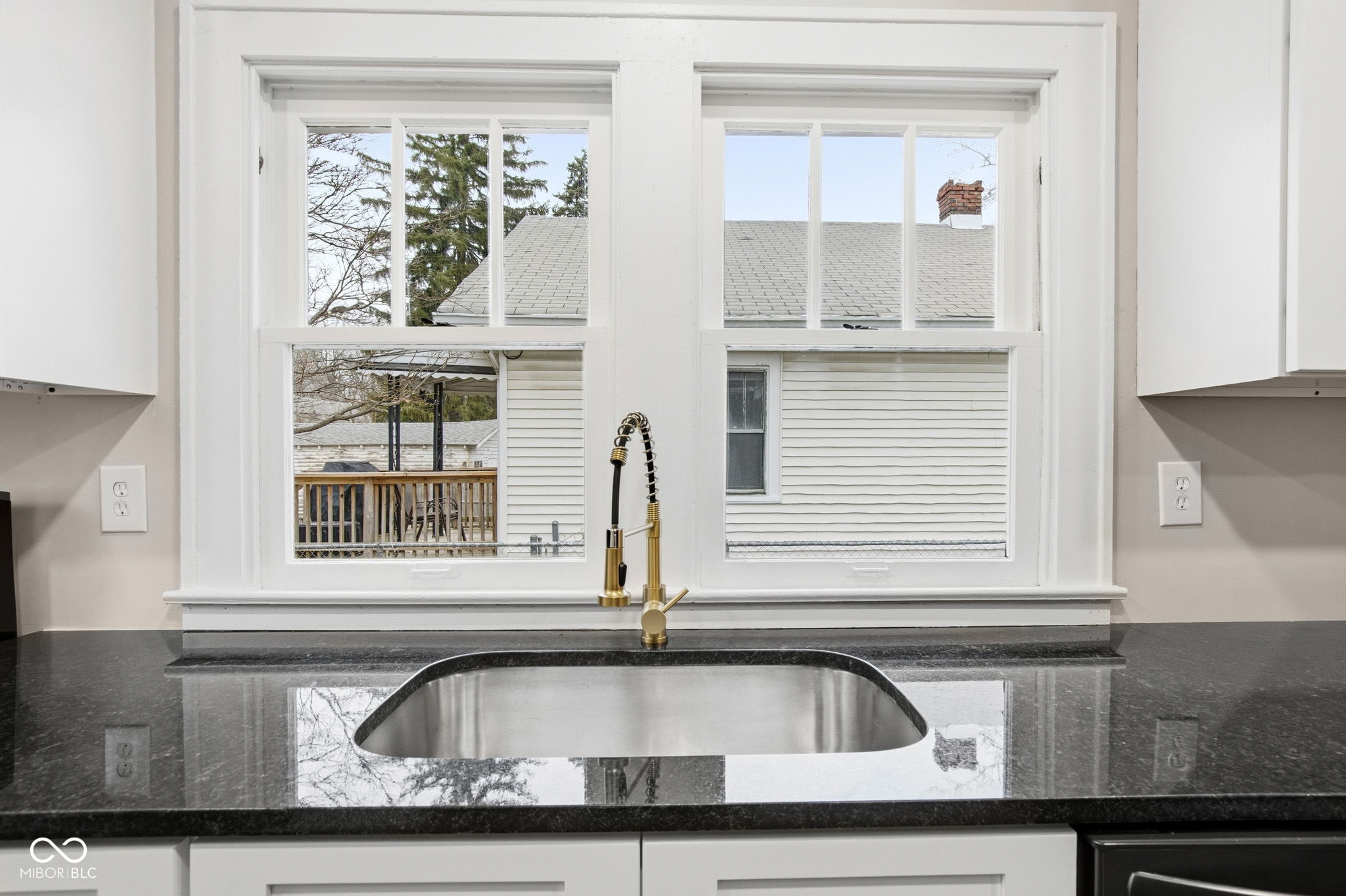 364 South Ritter Avenue Indianapolis, IN 46219 - Photo 12 of 25