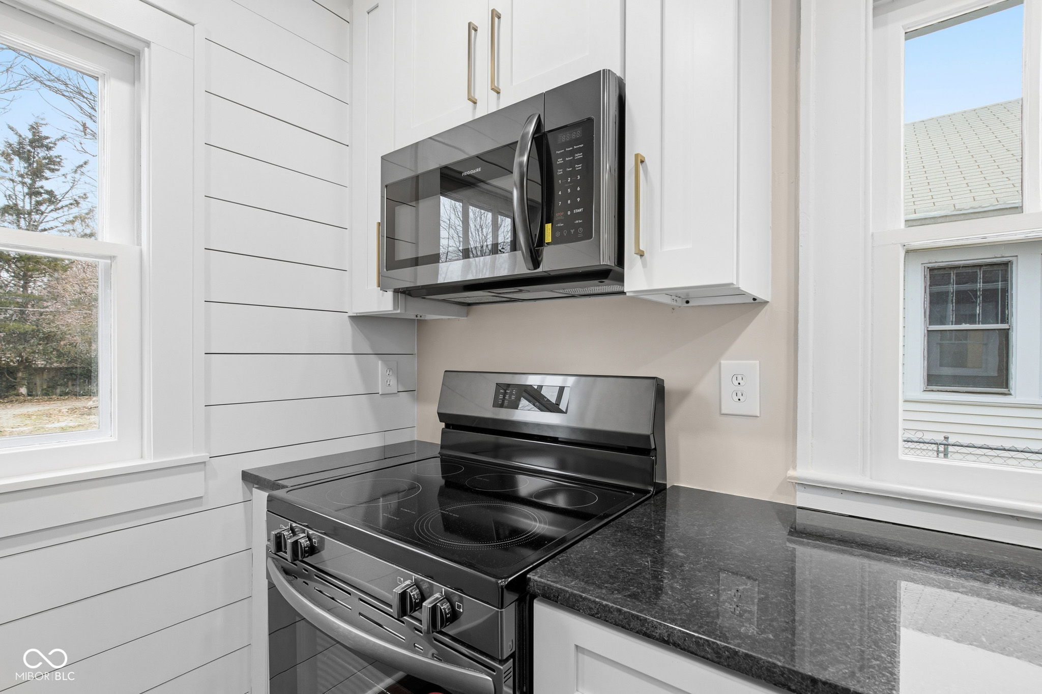 364 South Ritter Avenue Indianapolis, IN 46219 - Photo 13 of 25