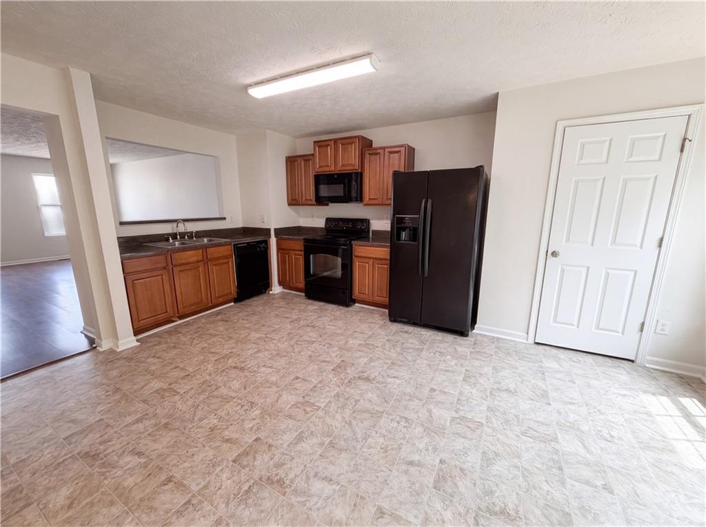 6369 Redan Square Lithonia, GA 30058 - Photo 8 of 25