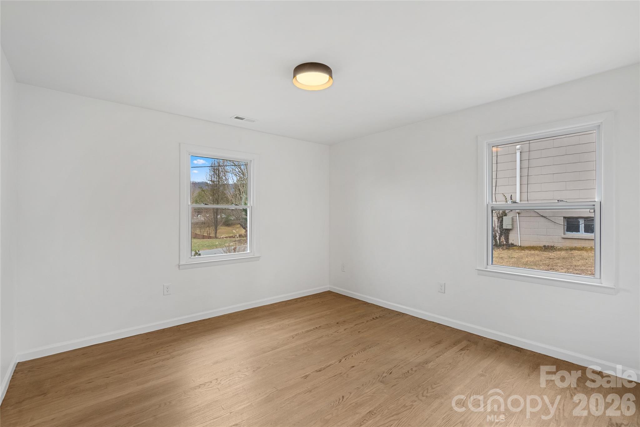 7 Browndale Road Asheville, NC 28805 - Photo 8 of 26 Gallery Image 8