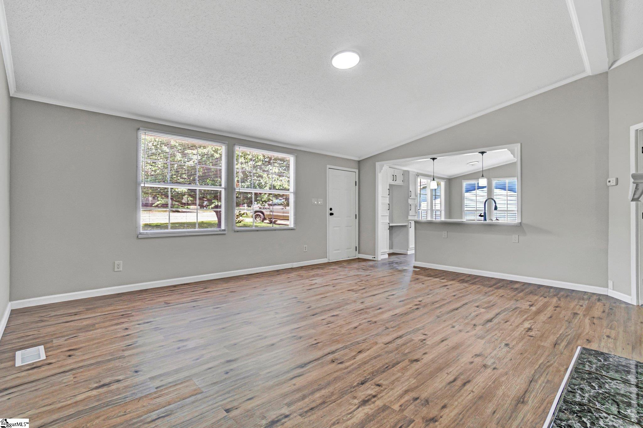 9 Springmont Lane Greenville, SC 29607 - Photo 8 of 50