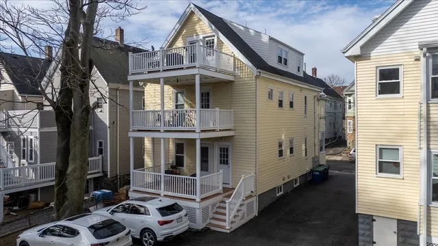 $569,000 | 77 Fremont Street, Unit 1, Somerville, MA 02145
