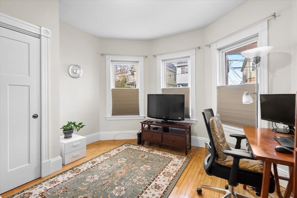 77 Fremont Street, Unit 1 Somerville, MA 02145 - Photo 10 of 42