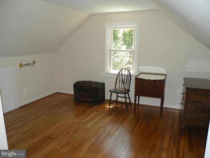 710 Roxboro Road Rockville, MD 20850 - Photo 25 of 29 Bedroom #4