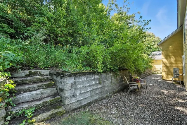 a view of outdoor space