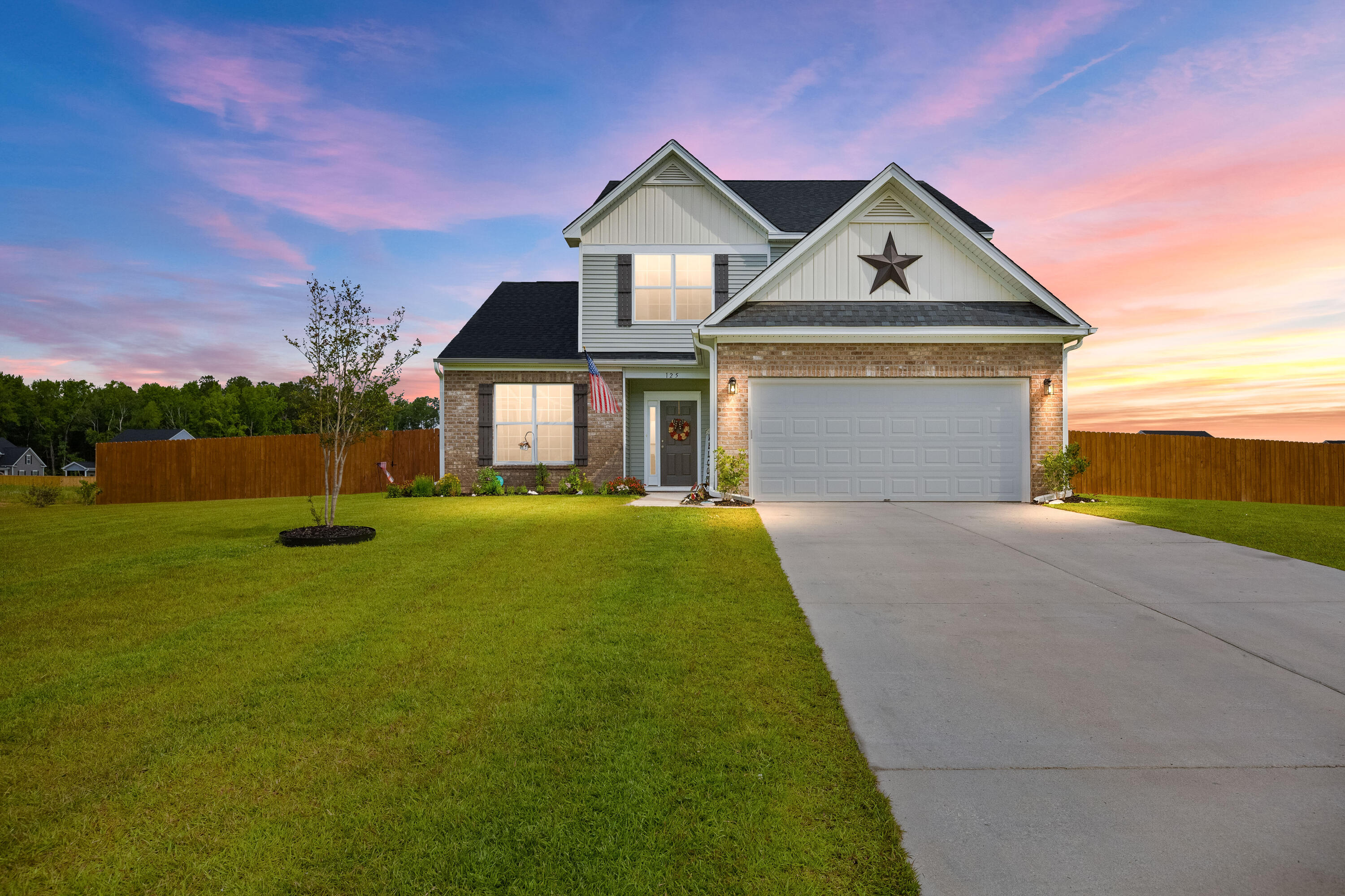 125 Lakelyn Road Moncks Corner, SC 29461 - Photo 1 of 21 125 Lakelyn Road_Brett Martin Photograph