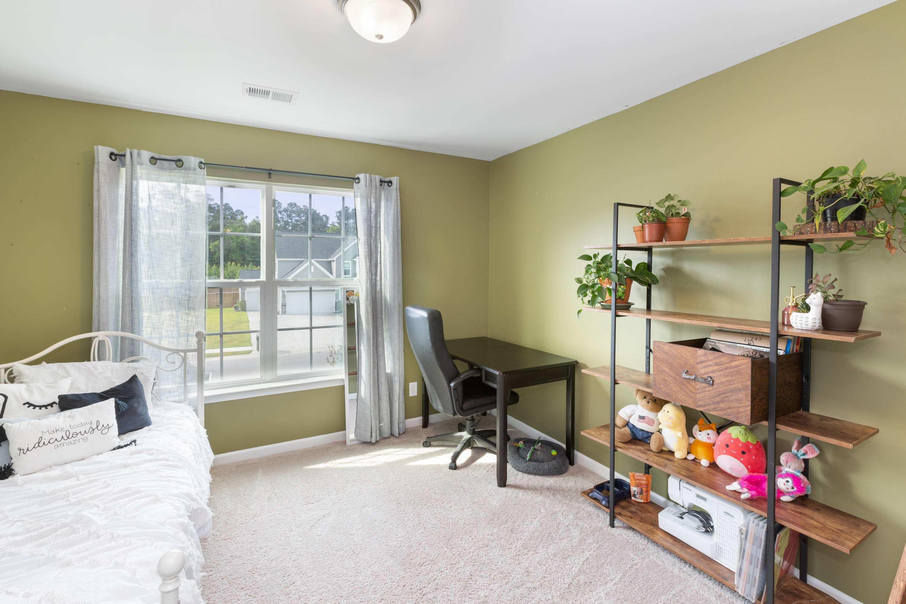 125 Lakelyn Road Moncks Corner, SC 29461 - Photo 14 of 21 125 Lakelyn Road_Brett Martin Photograph