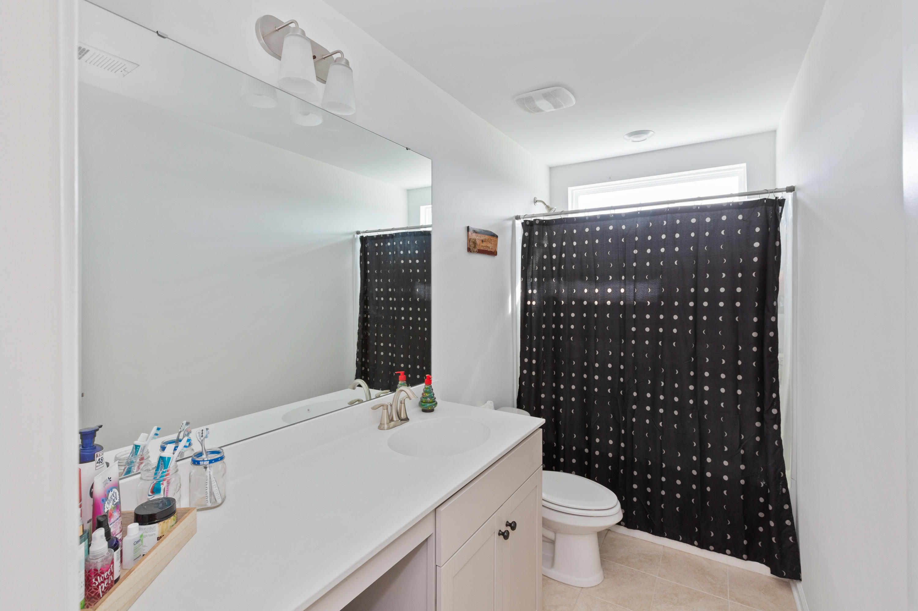 125 Lakelyn Road Moncks Corner, SC 29461 - Photo 17 of 21 125 Lakelyn Road_Brett Martin Photograph