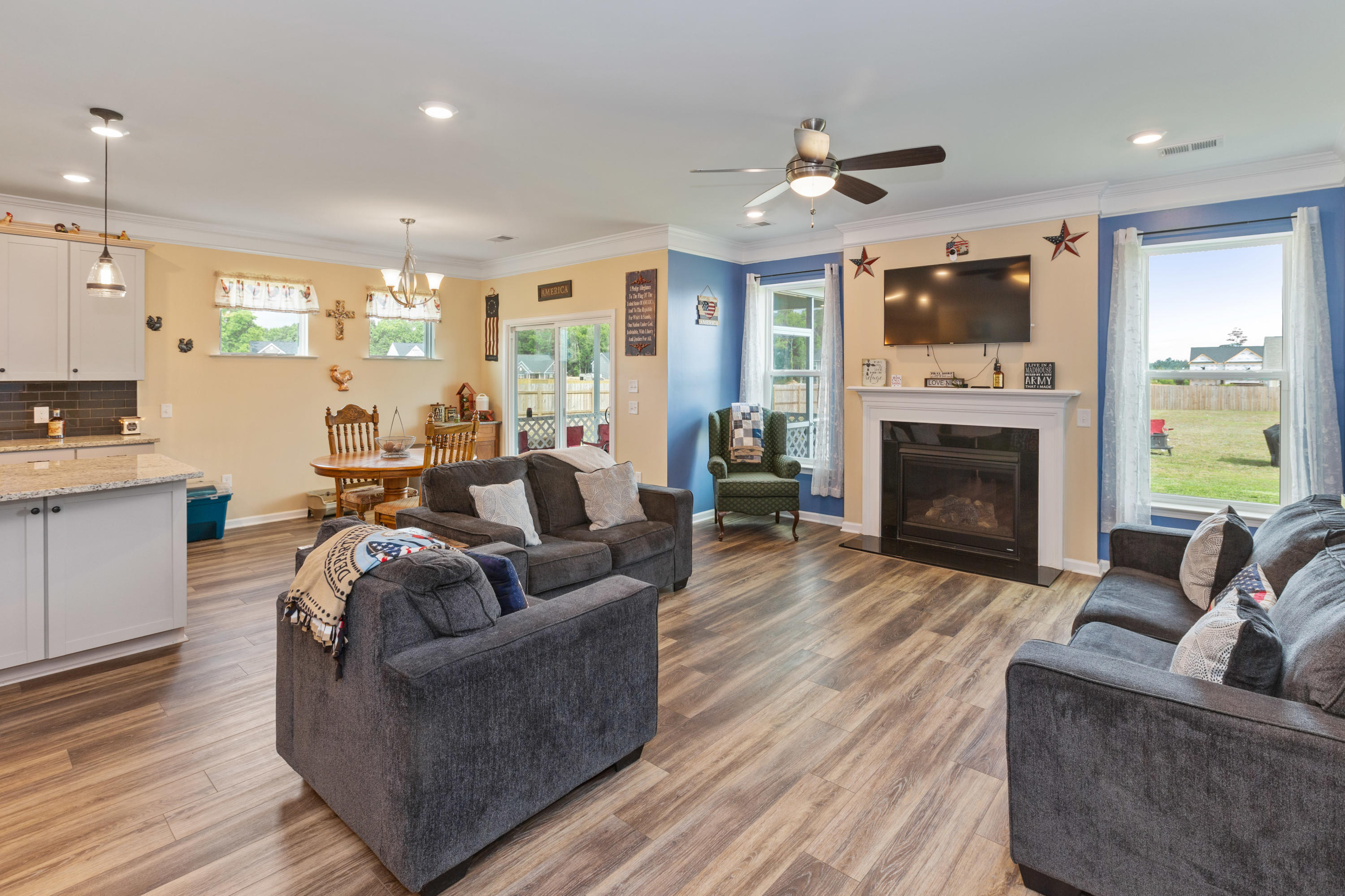 125 Lakelyn Road Moncks Corner, SC 29461 - Photo 6 of 21 125 Lakelyn Road_Brett Martin Photograph